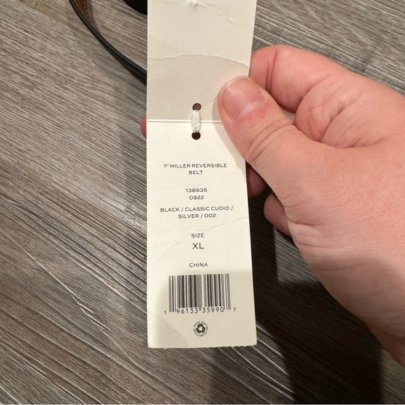 Tory Burch 1” Reversible Logo Black Classic Cuoio Silver Belt - Picture 11 of 12